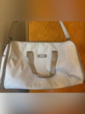 Halfday 45L Garment Duffel / 2-in-1 Carry-On Garment Bag